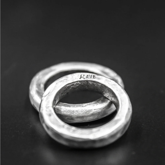 1 ring - Our new signature sterling unisex GRIT ru… - Picture 4 of 16